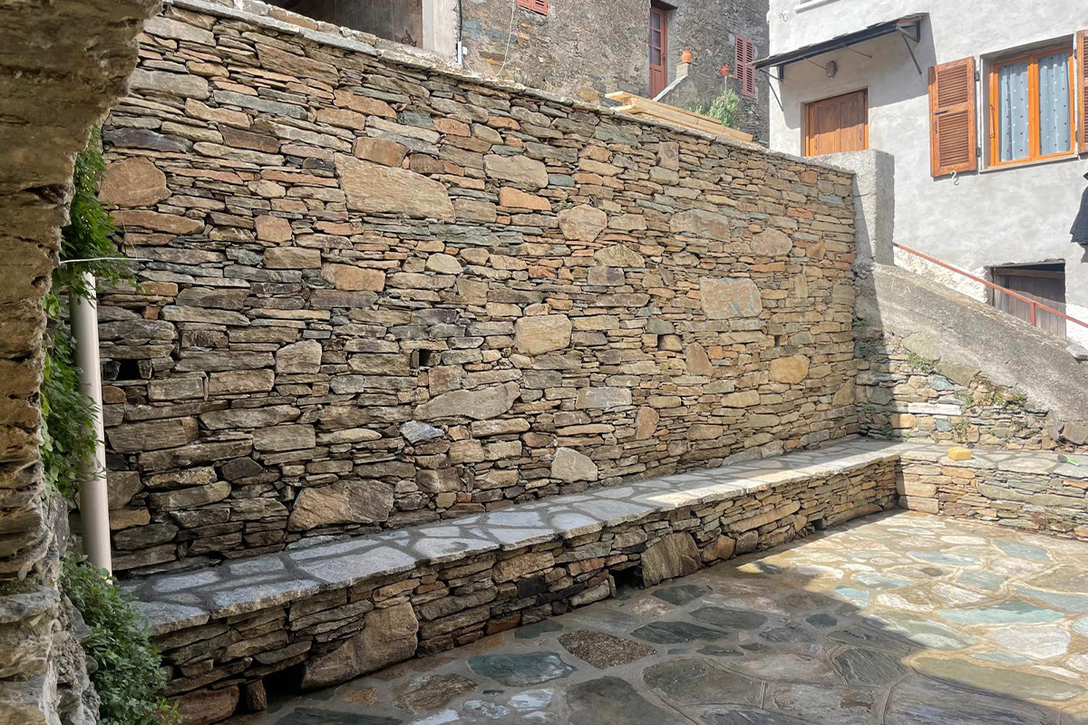 Construction mur en pierre par SAS Lazarini